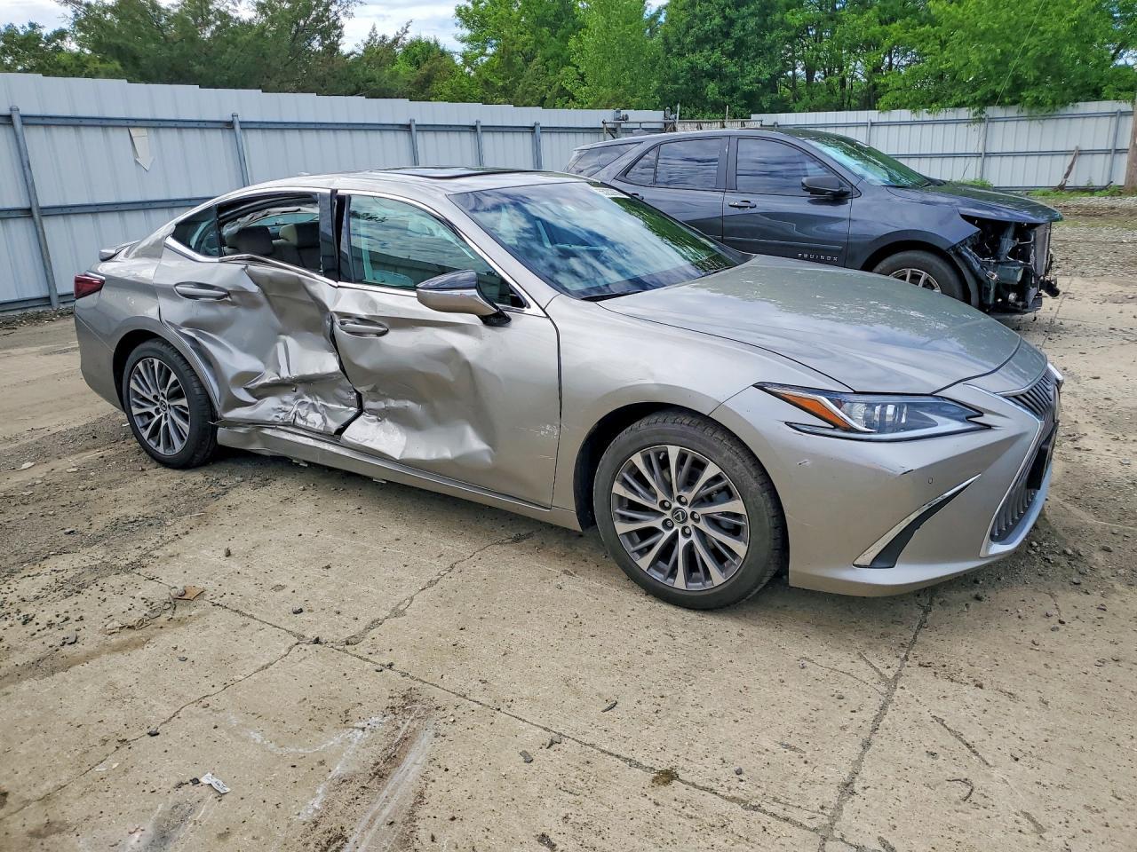 2021 Lexus Es 250 Base - Фото 4