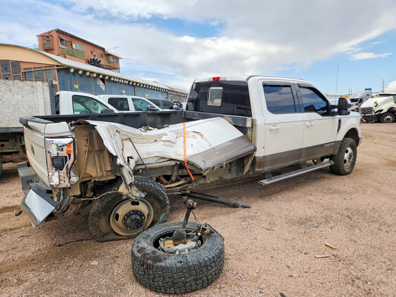 2017 Ford F350 Super Duty - Фото 3