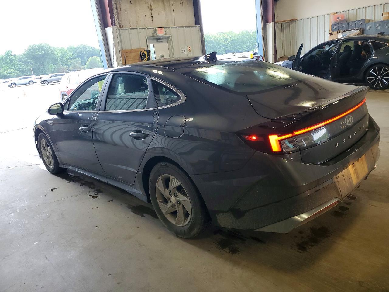 2025 Hyundai Sonata Se - Фото 2