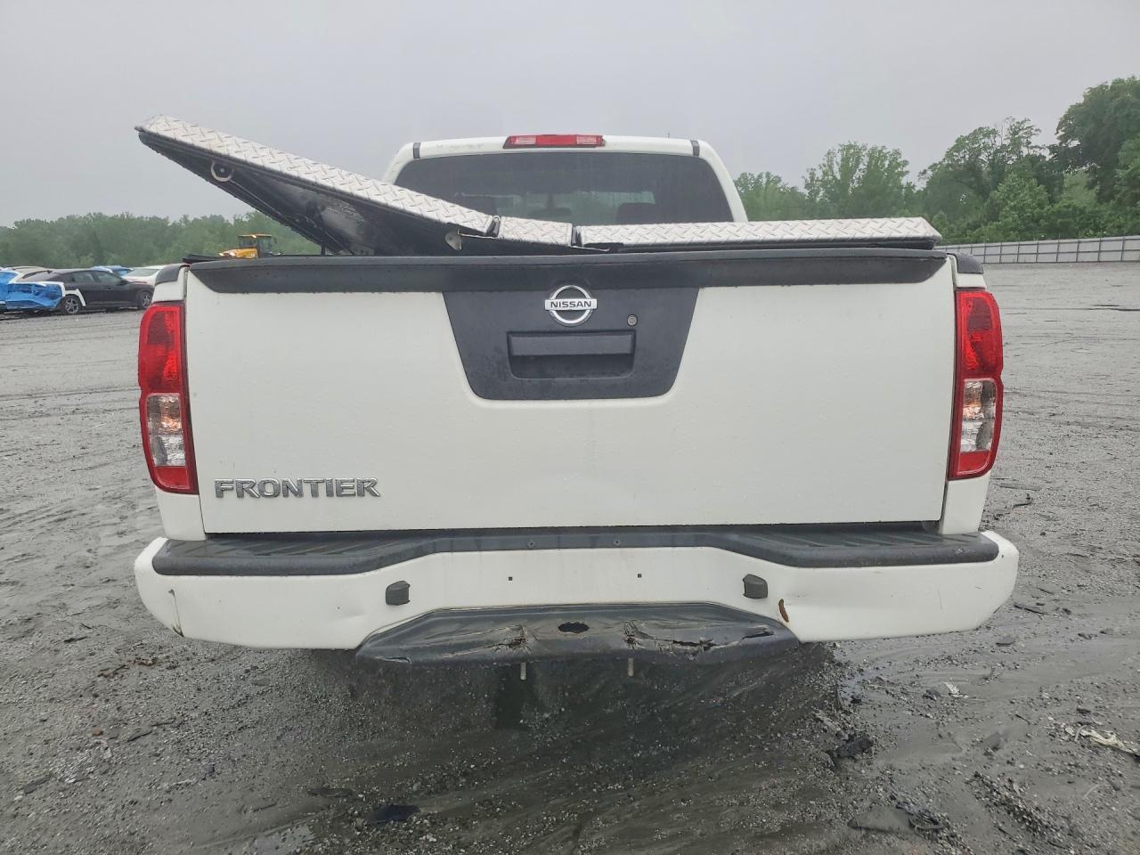 2019 Nissan Frontier S - Image 6