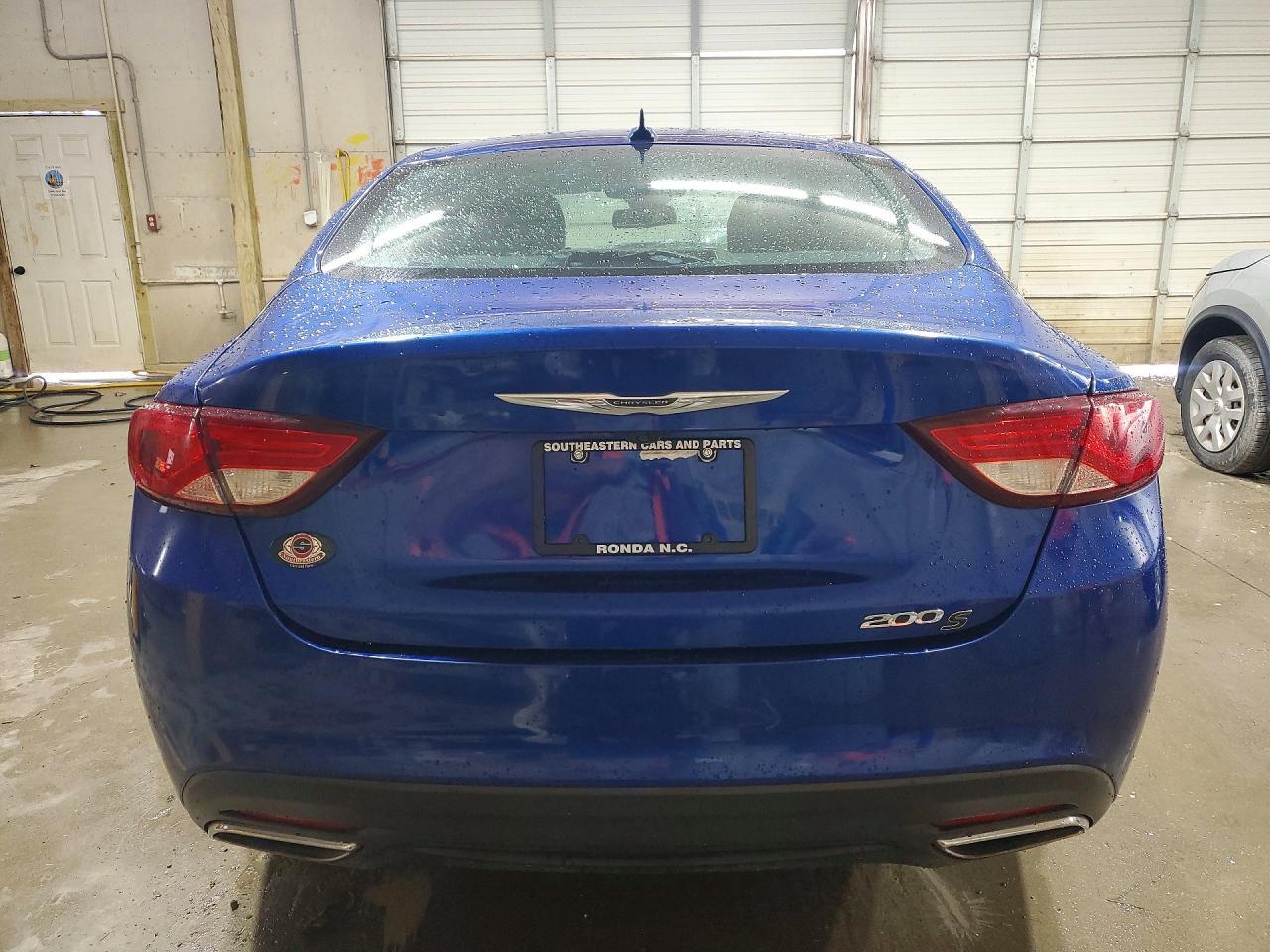 2015 Chrysler 200 S - Фото 6