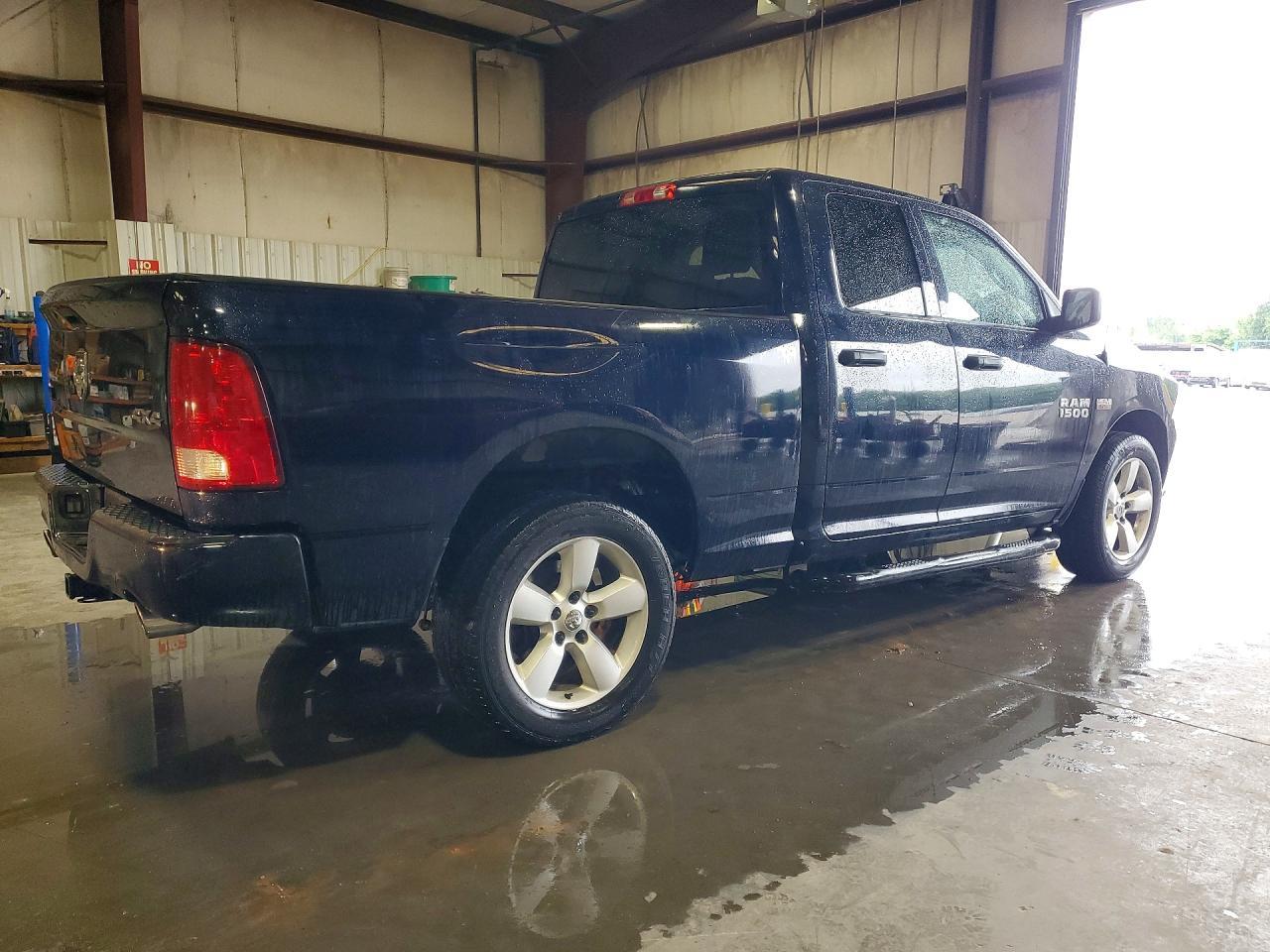 2015 Ram 1500 St - Image 3