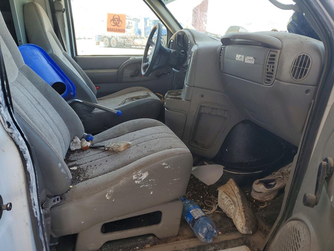 2000 GMC Safari Xt - Фото 7