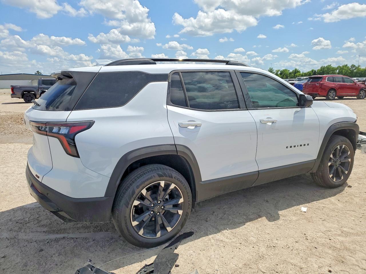 2026 Chevrolet Equinox Rs - Фото 3