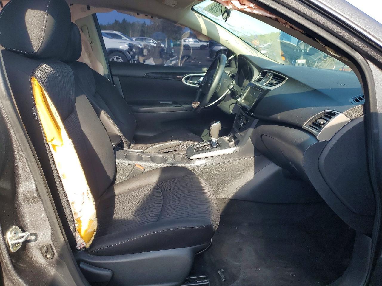 2019 Nissan Sentra Sv - Фото 7