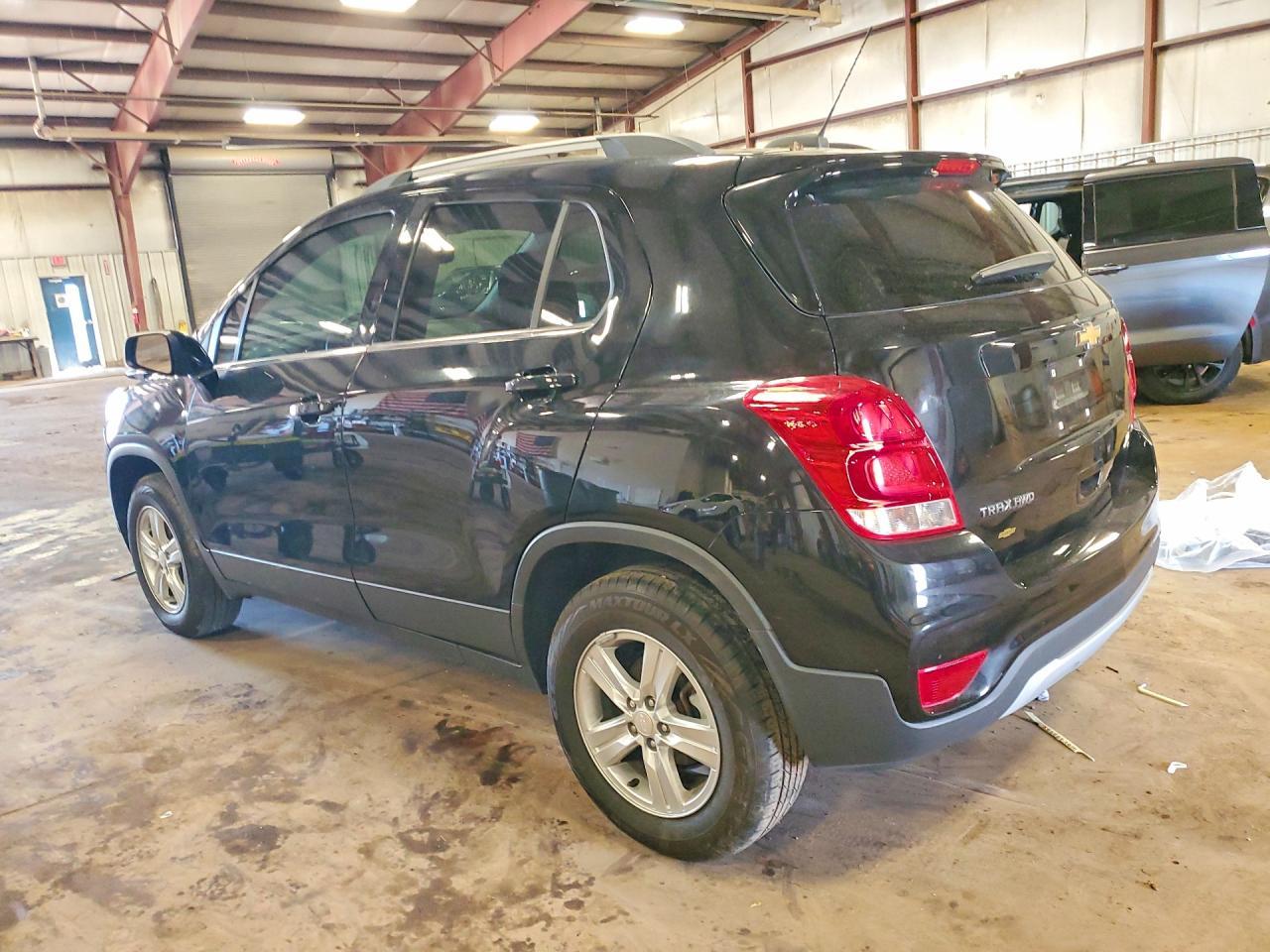 2019 Chevrolet Trax 1Lt - Image 2
