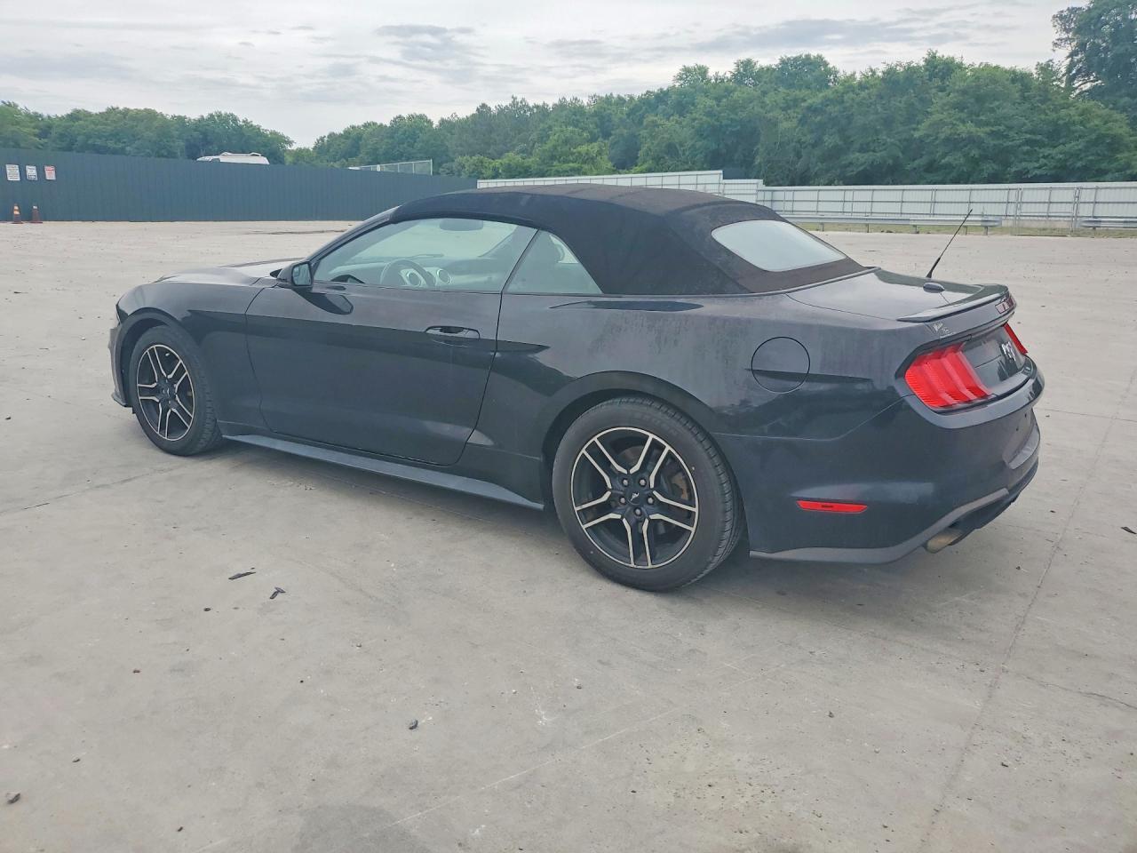 2018 Ford Mustang - Image 2
