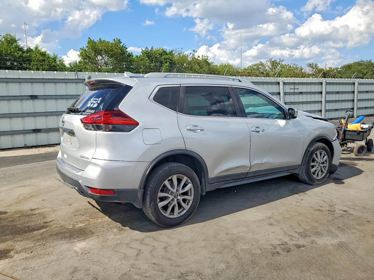 2018 Nissan Rogue Sv - Фото 3