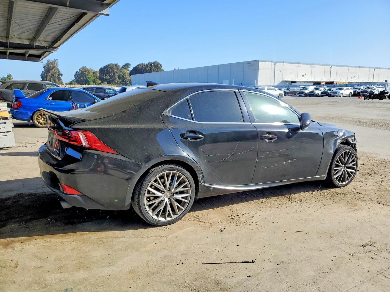 2014 Lexus Is 250 - Image 3