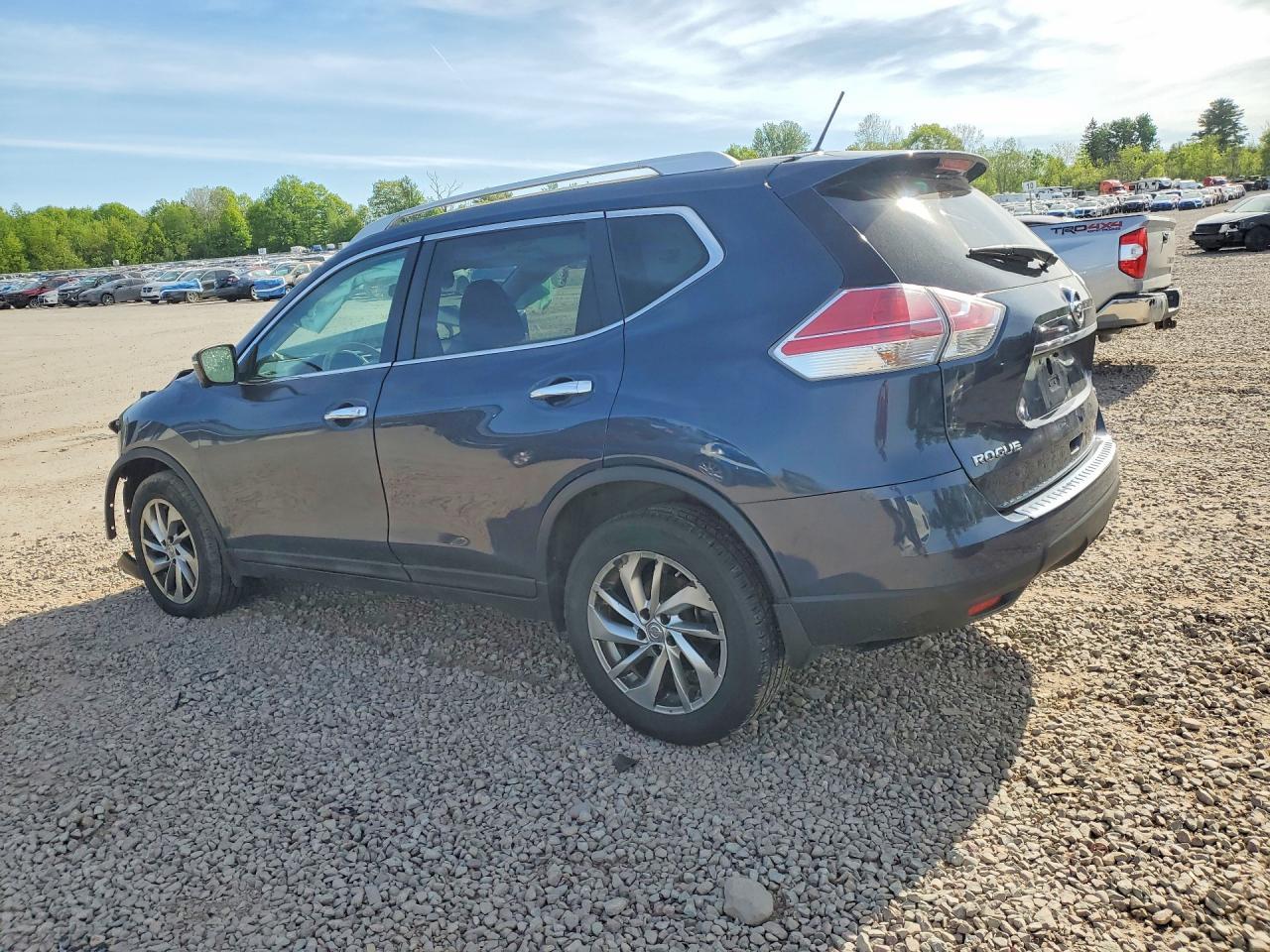 2015 Nissan Rogue Sl - Фото 2