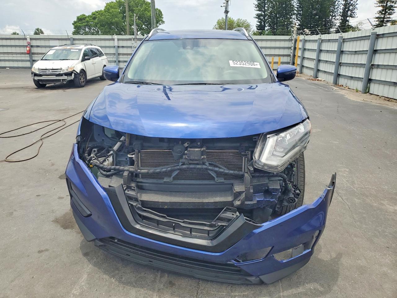 2020 Nissan Rogue Sv - Фото 5