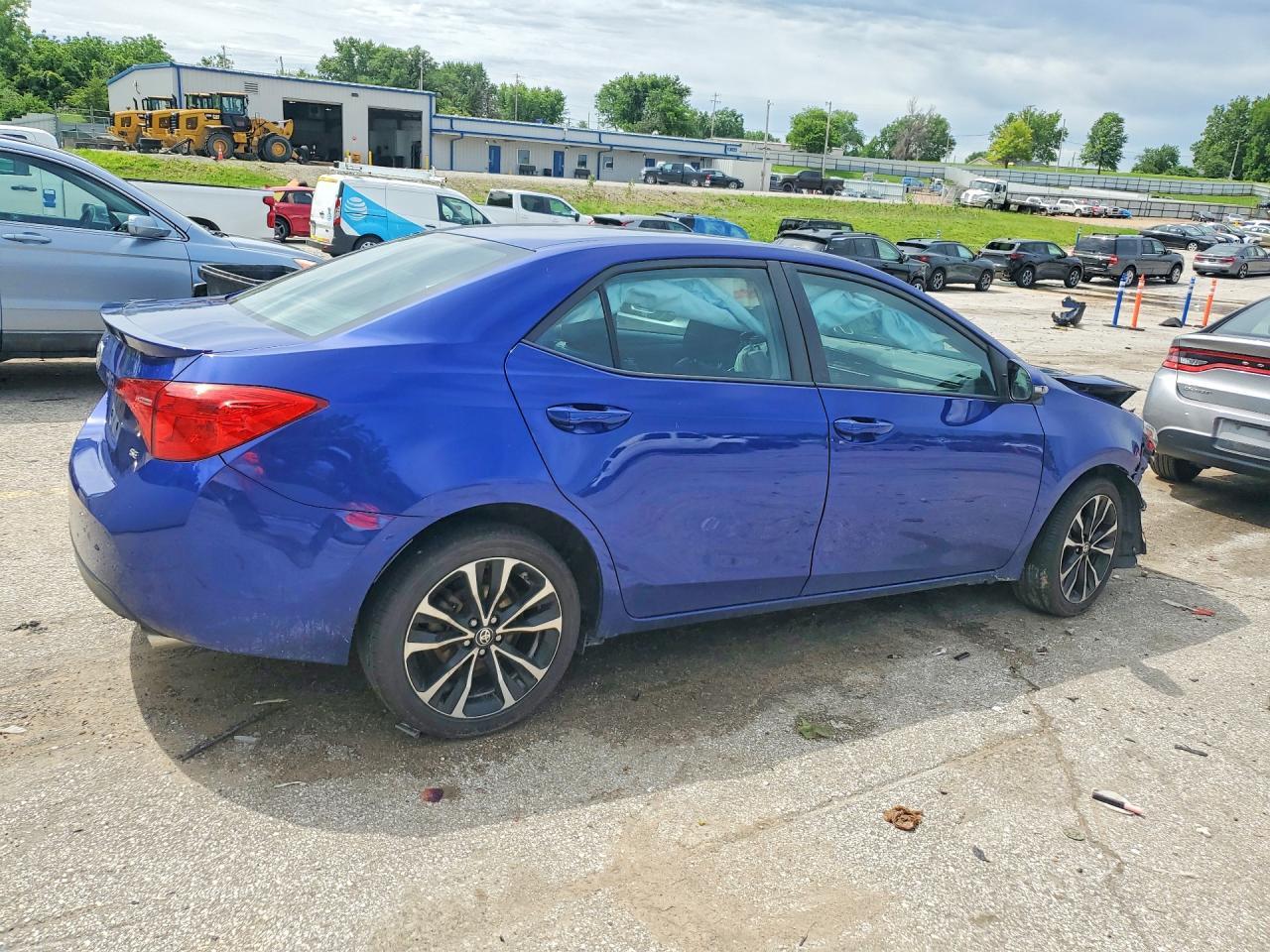 2019 Toyota Corolla - Фото 3