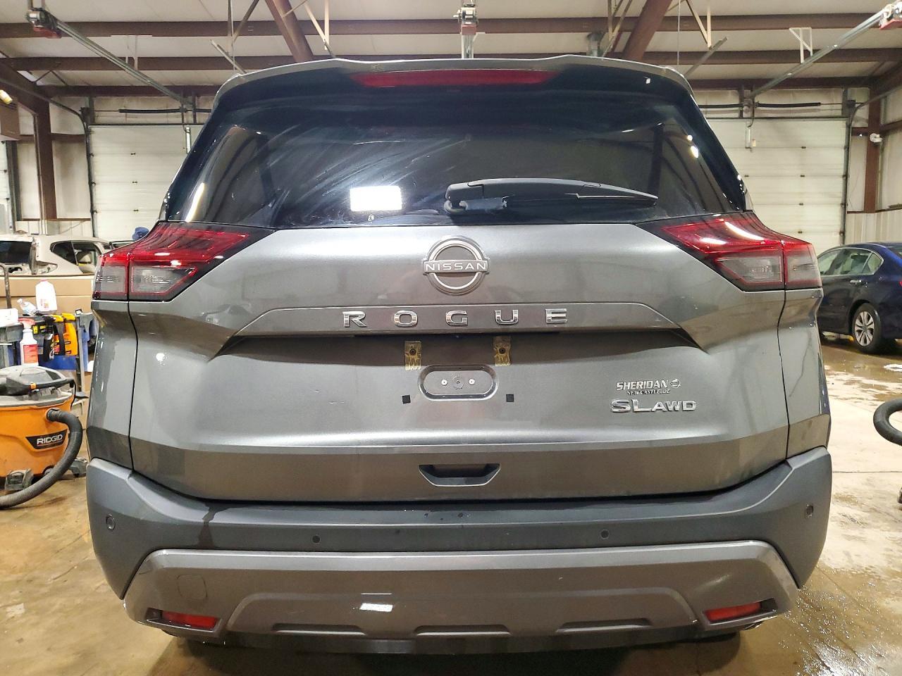 2023 Nissan Rogue Sl - Image 6