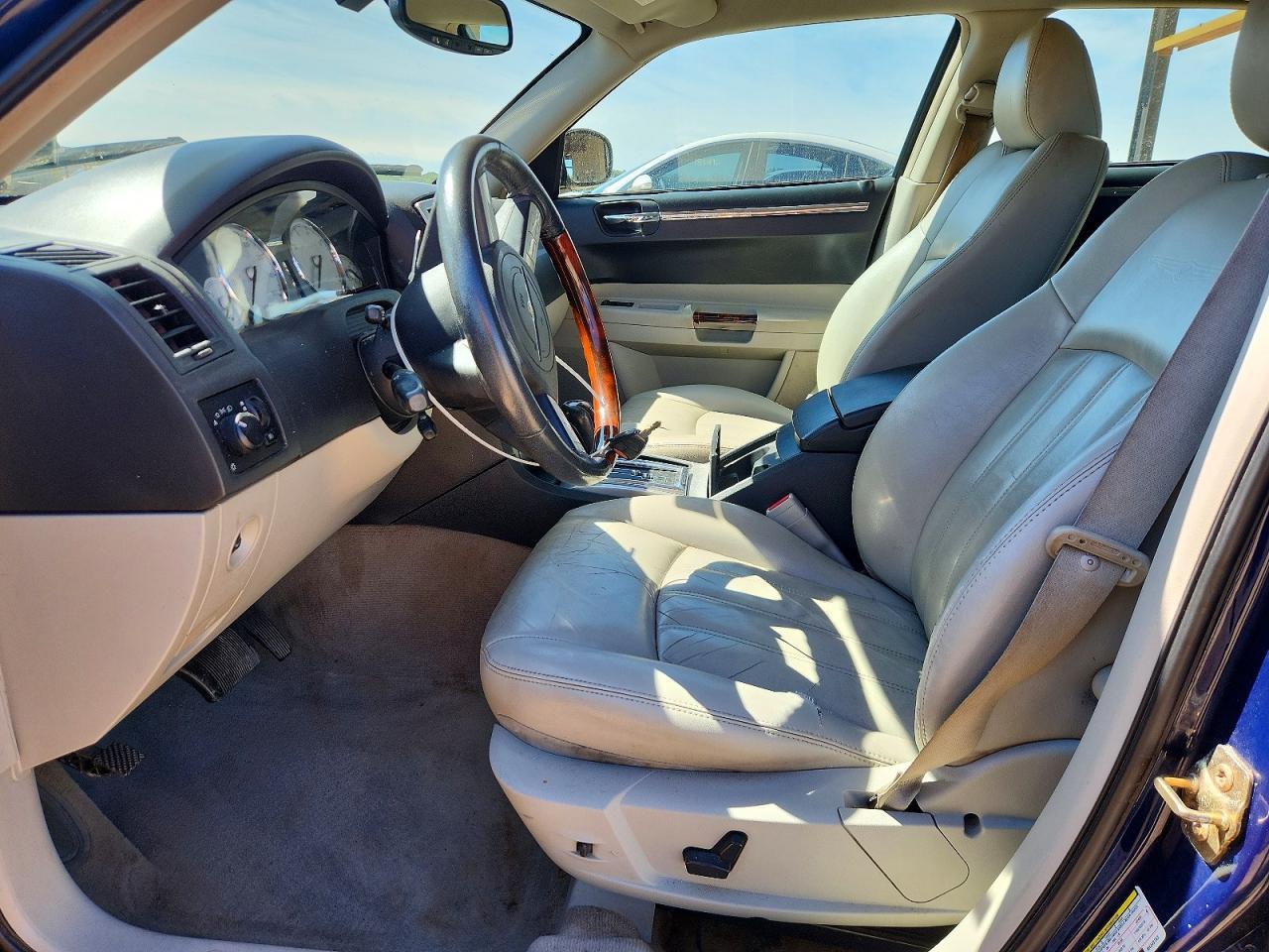 2006 Chrysler 300C - Фото 7