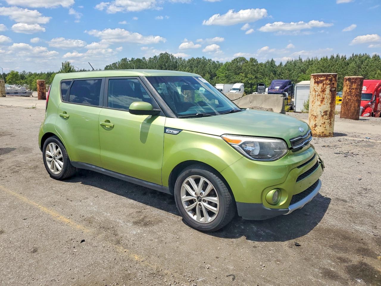 2017 Kia Soul + - Image 4