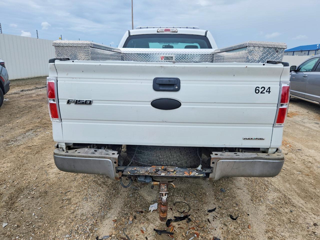 2011 Ford F150 - Фото 6