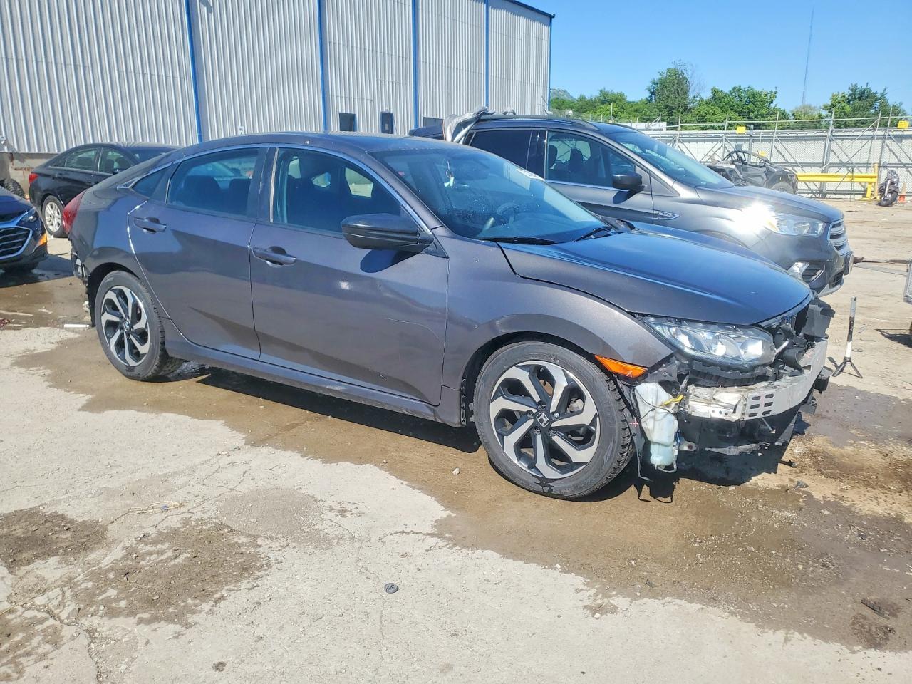 2017 Honda Civic Lx - Image 4