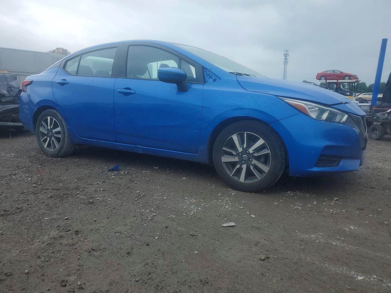 2021 Nissan Versa Sv - Image 4