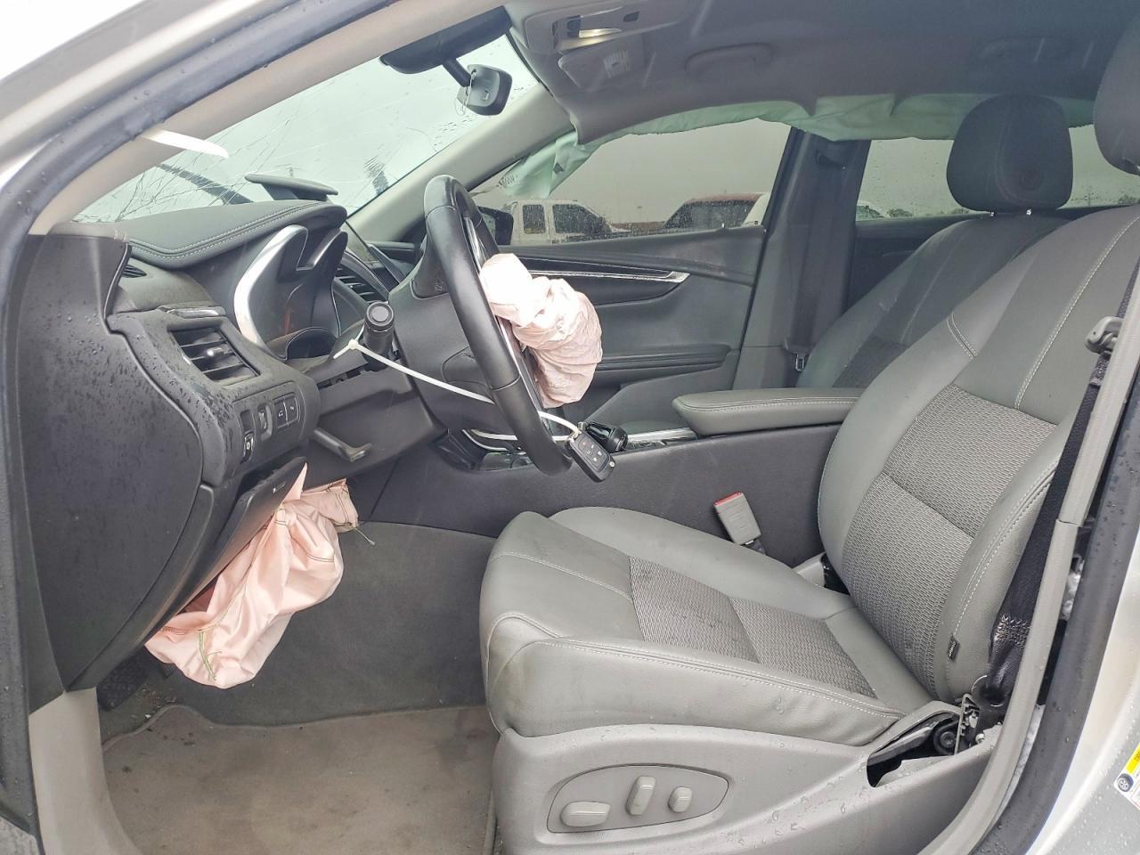 2018 Chevrolet Impala Lt - Image 7