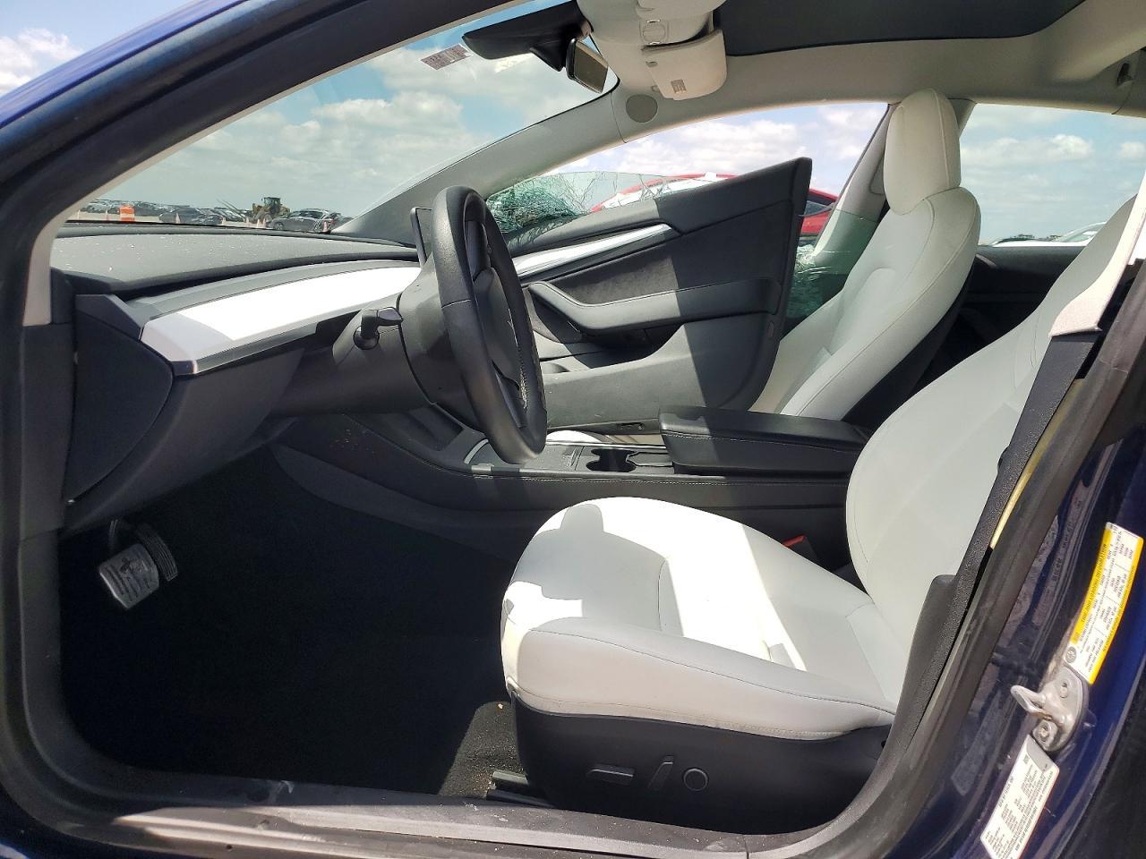 2021 Tesla Model 3 - Фото 7