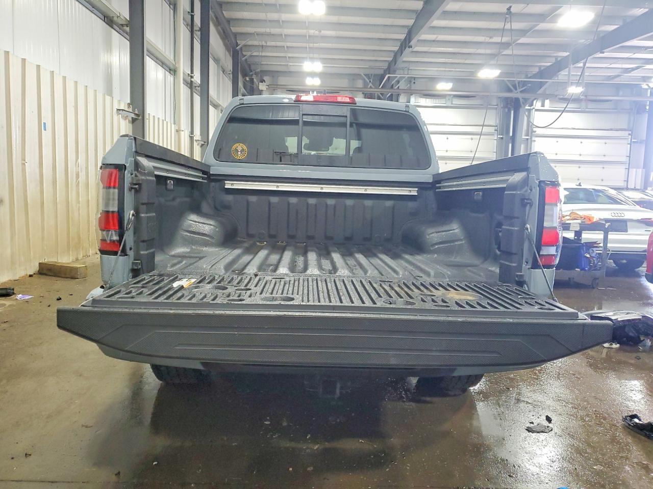 2022 Nissan Frontier Pro-4X - Фото 6