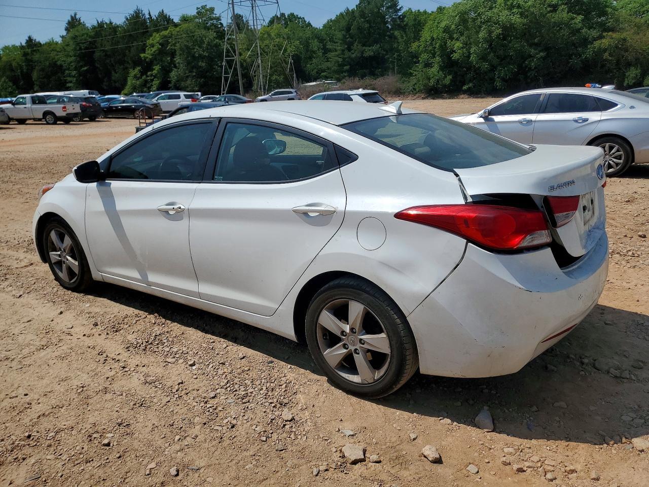 2013 Hyundai Elantra Gls - Фото 2