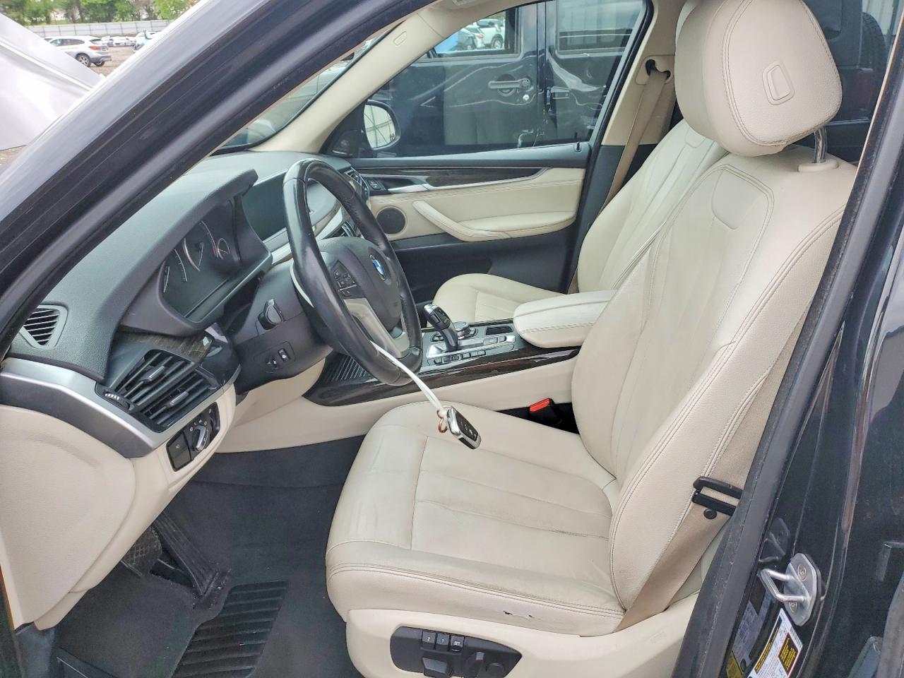2016 BMW X5 xDrive35I - Фото 7