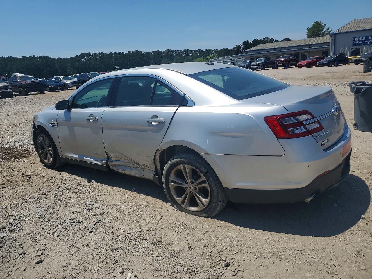 2015 Ford Taurus Sel - Фото 2