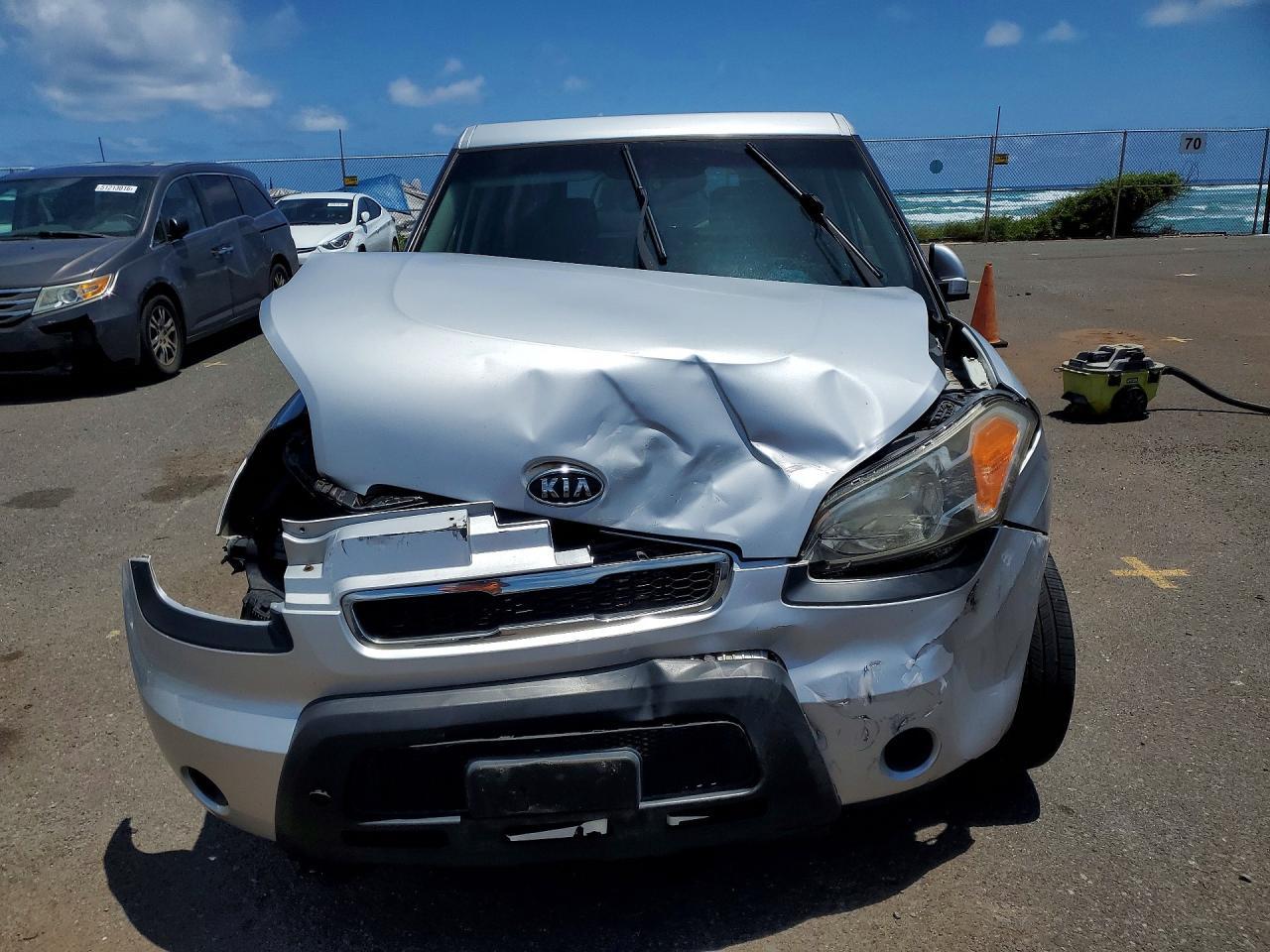 2011 Kia Soul + - Image 5