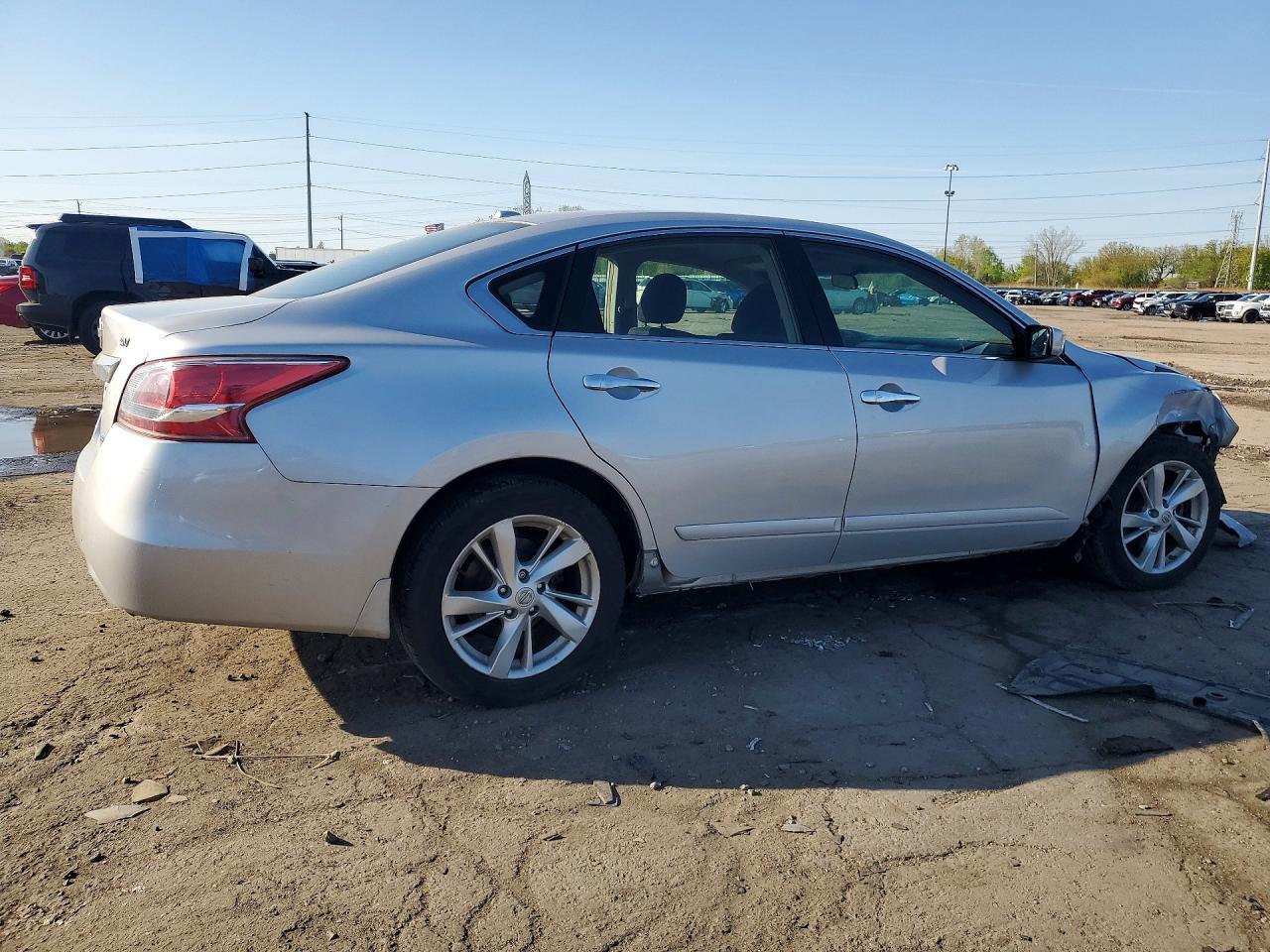 2013 Nissan Altima 2.5 - Фото 3