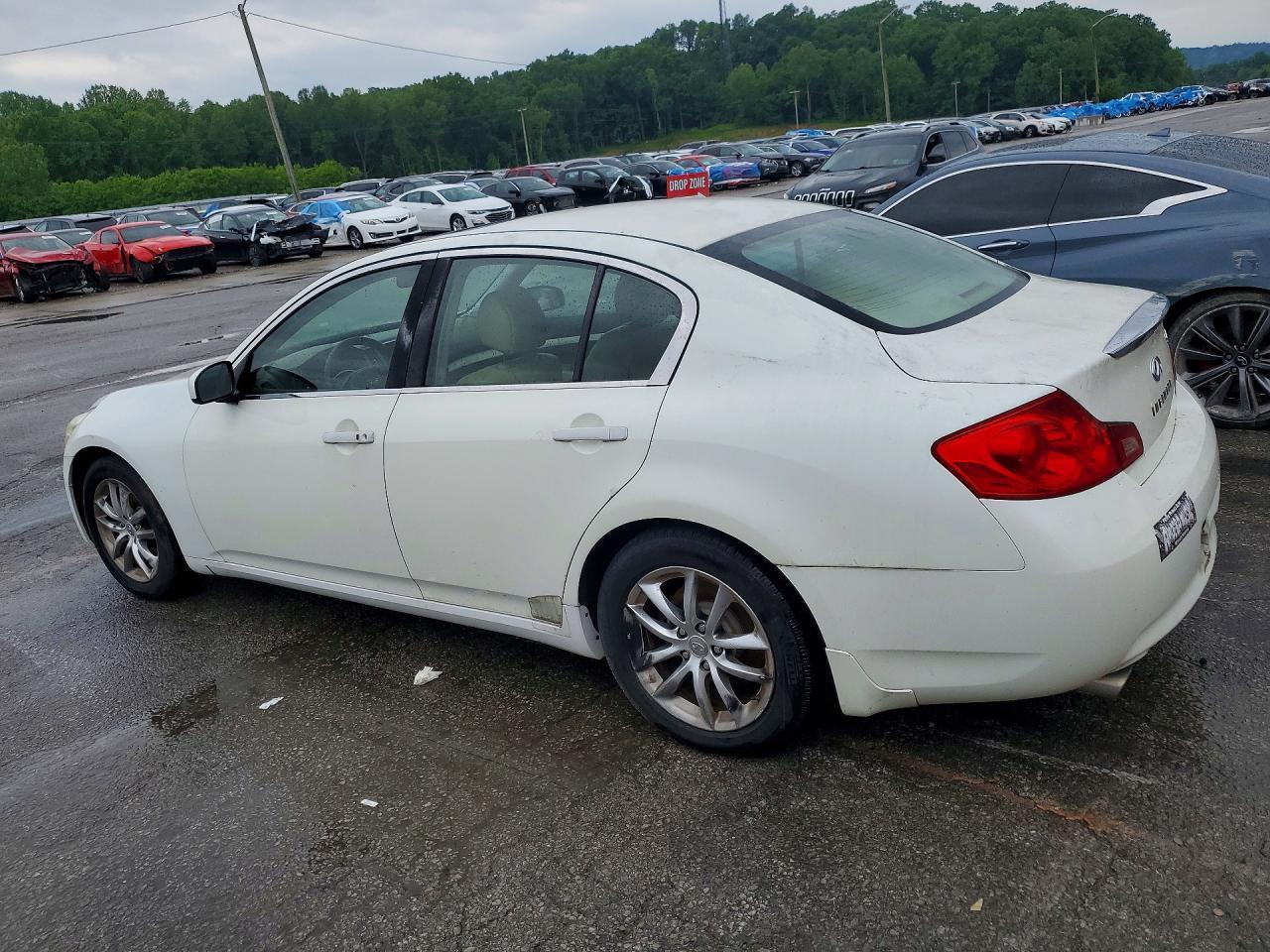 2007 Infiniti G35 - Image 2
