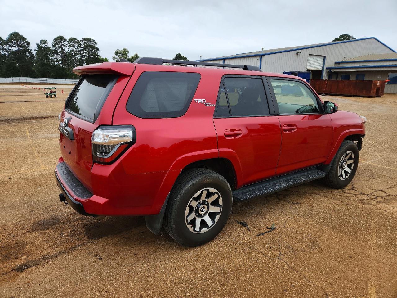 2022 Toyota 4Runner Trd Off-Road - Фото 3