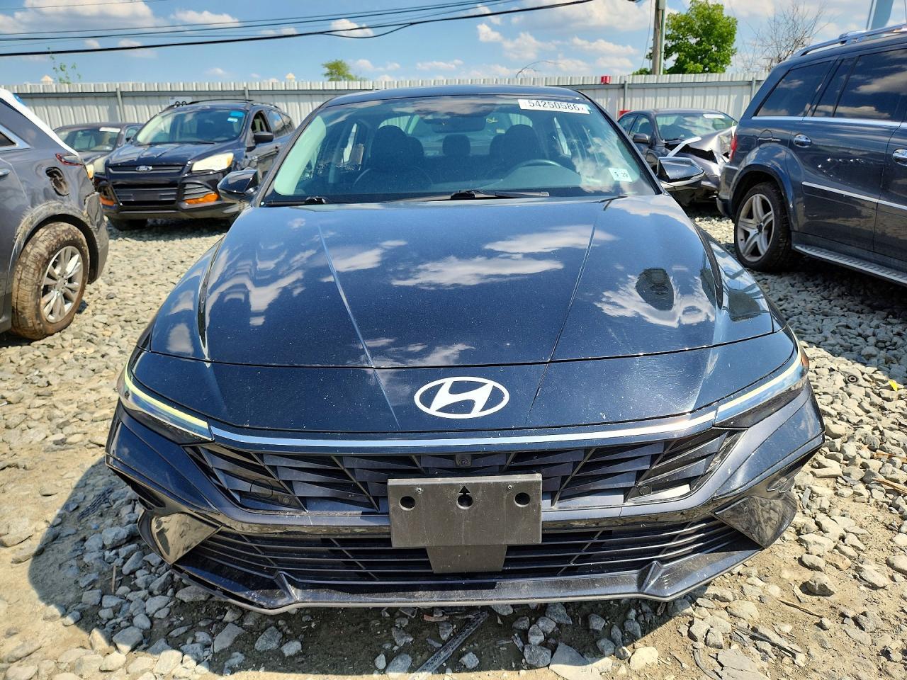2024 Hyundai Elantra Limited - Фото 5