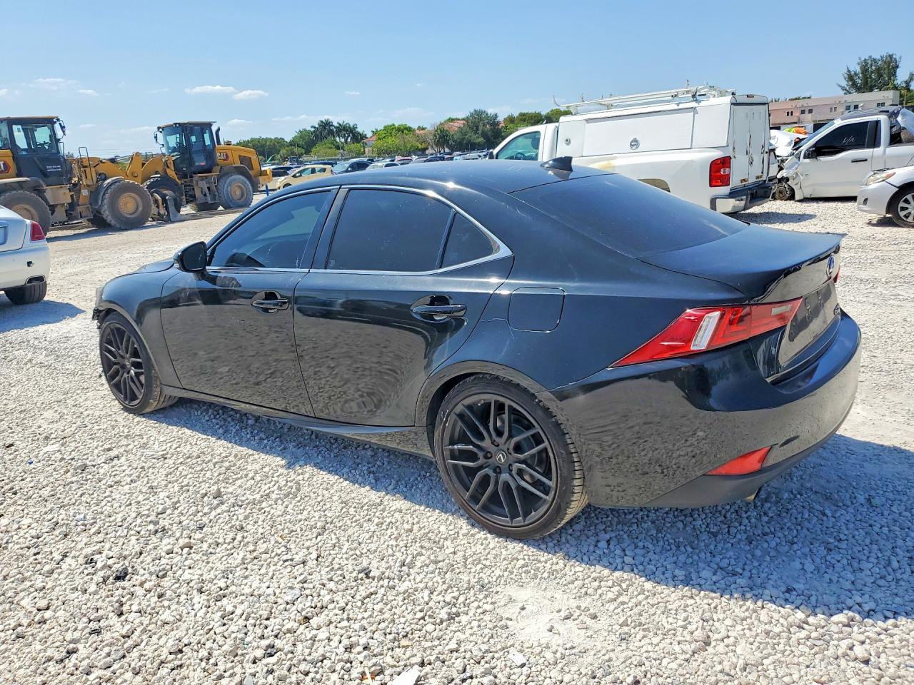 2015 Lexus Is 250 - Фото 2