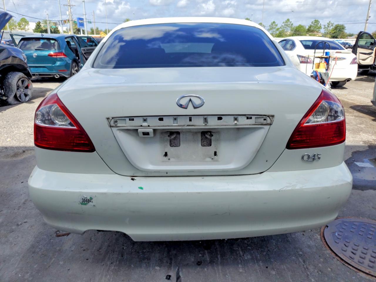 2002 Infiniti Q45 Base - Фото 6