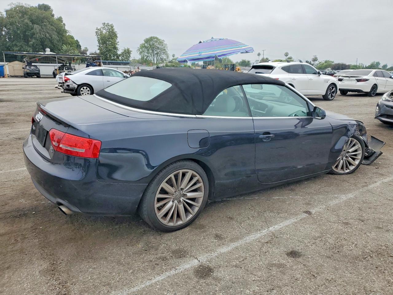 2010 Audi A5 Premium Plus - Image 3