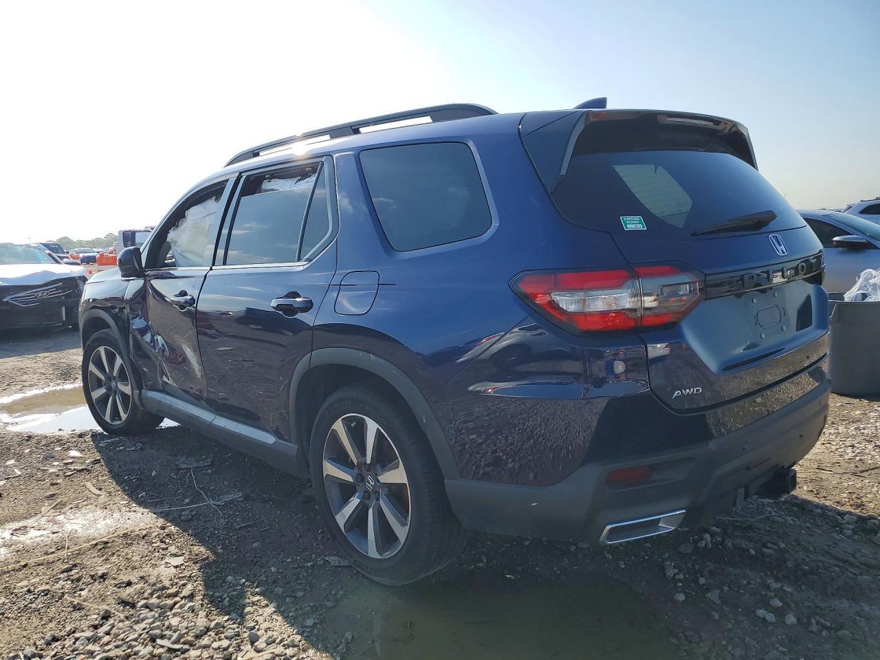 2023 Honda Pilot Elite - Фото 2
