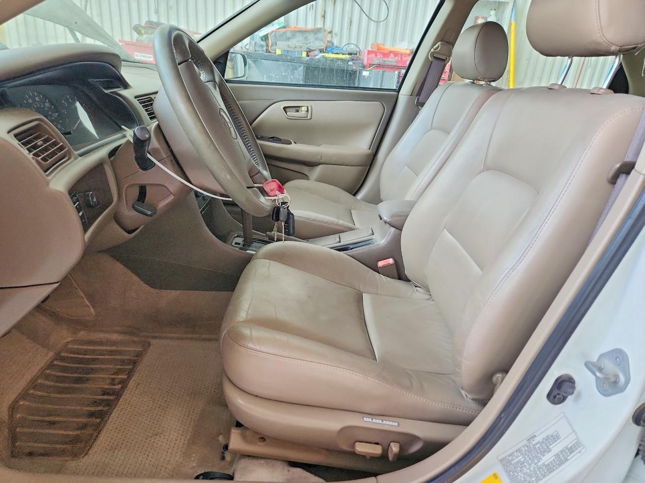 2001 Toyota Camry Xle V6 - Image 7