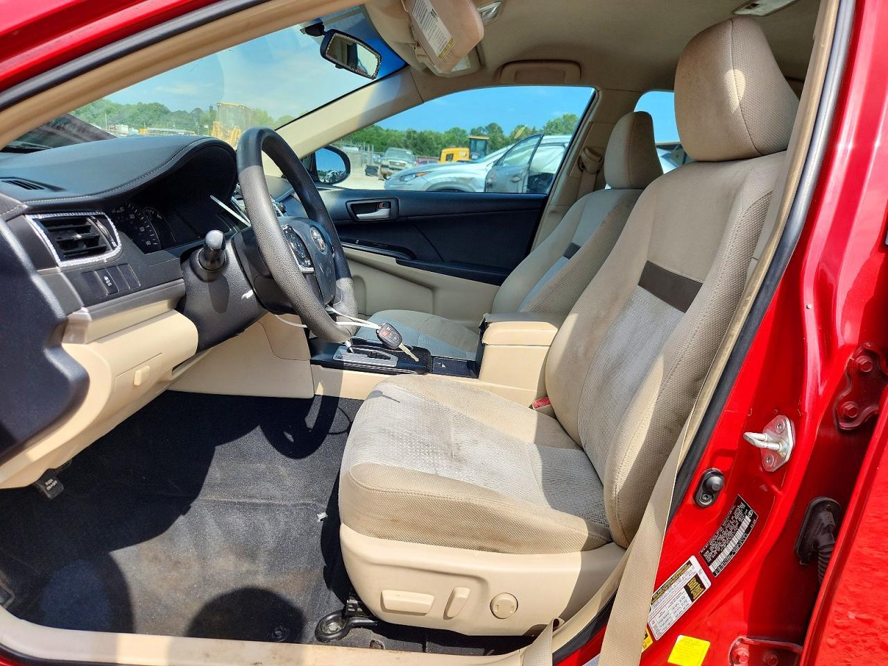 2012 Toyota Camry Le - Фото 7