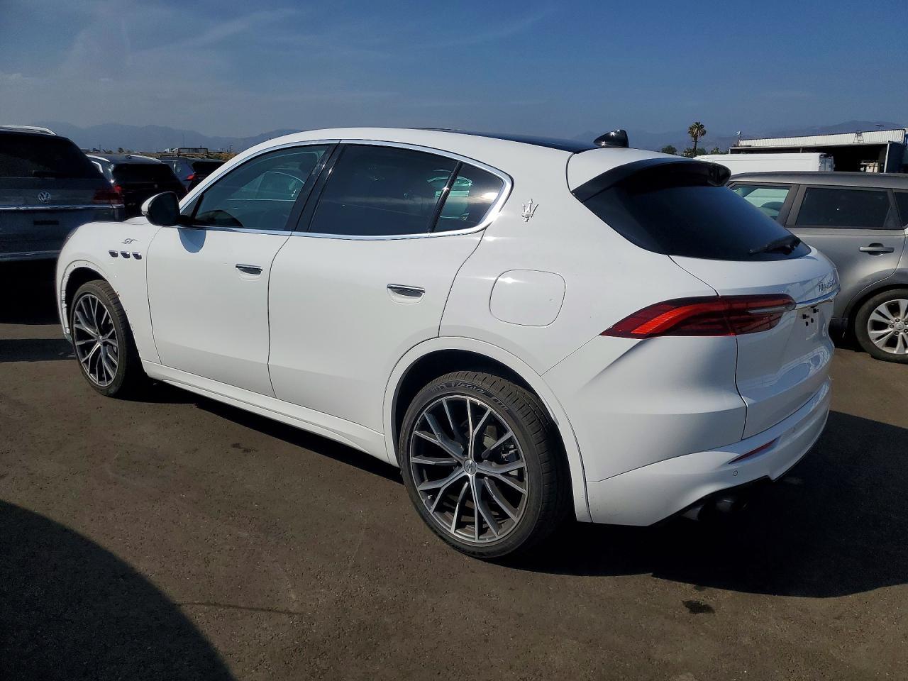 2023 Maserati Grecale Gt - Image 2