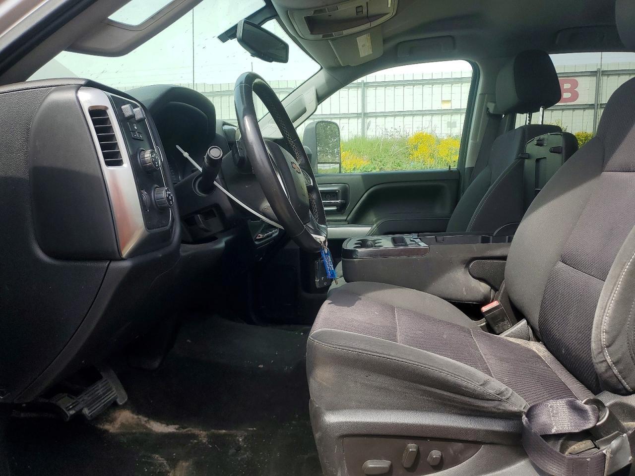 2015 Chevrolet Silverado K1500 Lt - Image 7