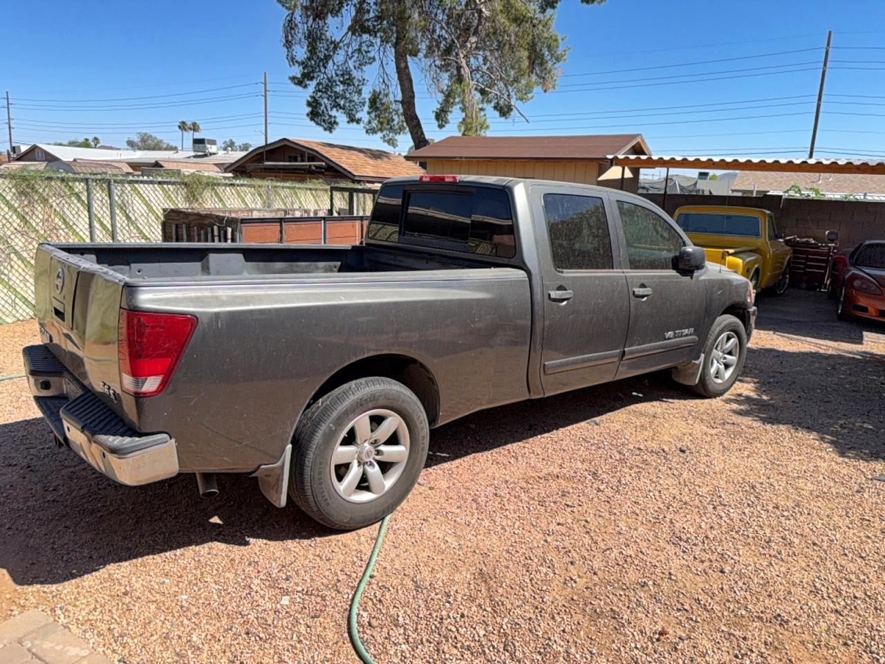 2008 Nissan Titan Xe - Image 4