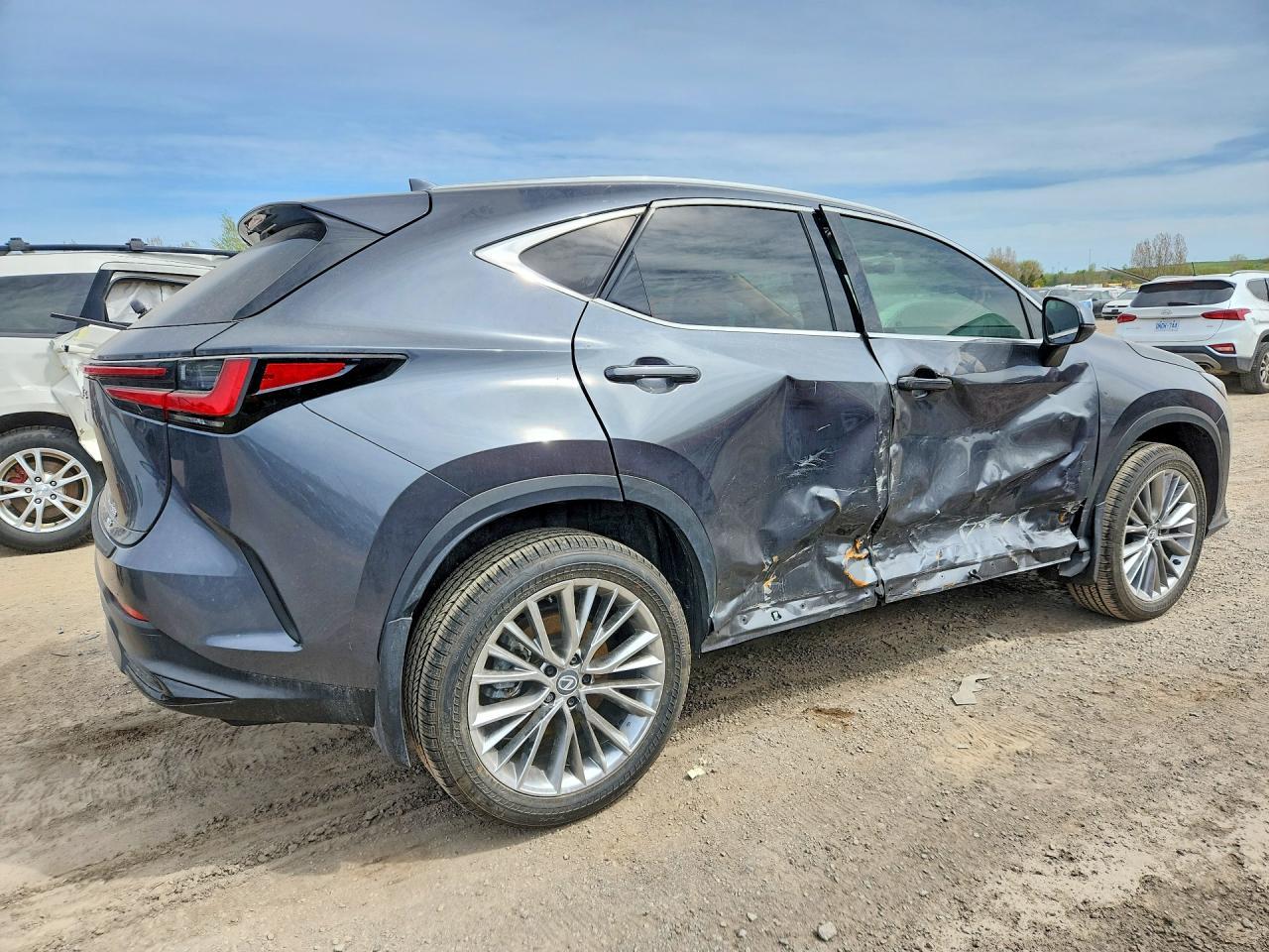 2026 Lexus Nx 350 - Image 3