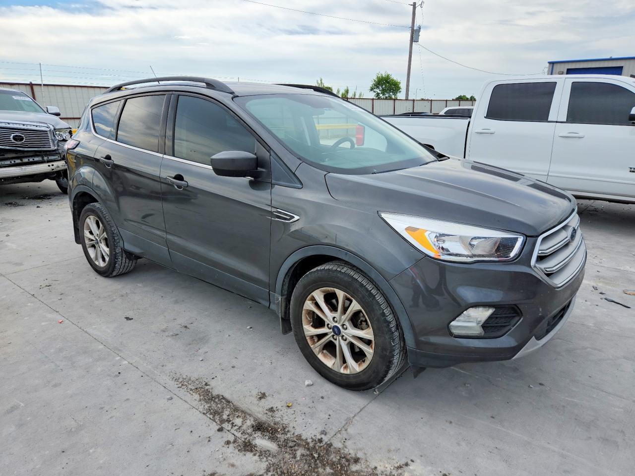2018 Ford Escape Se - Фото 4