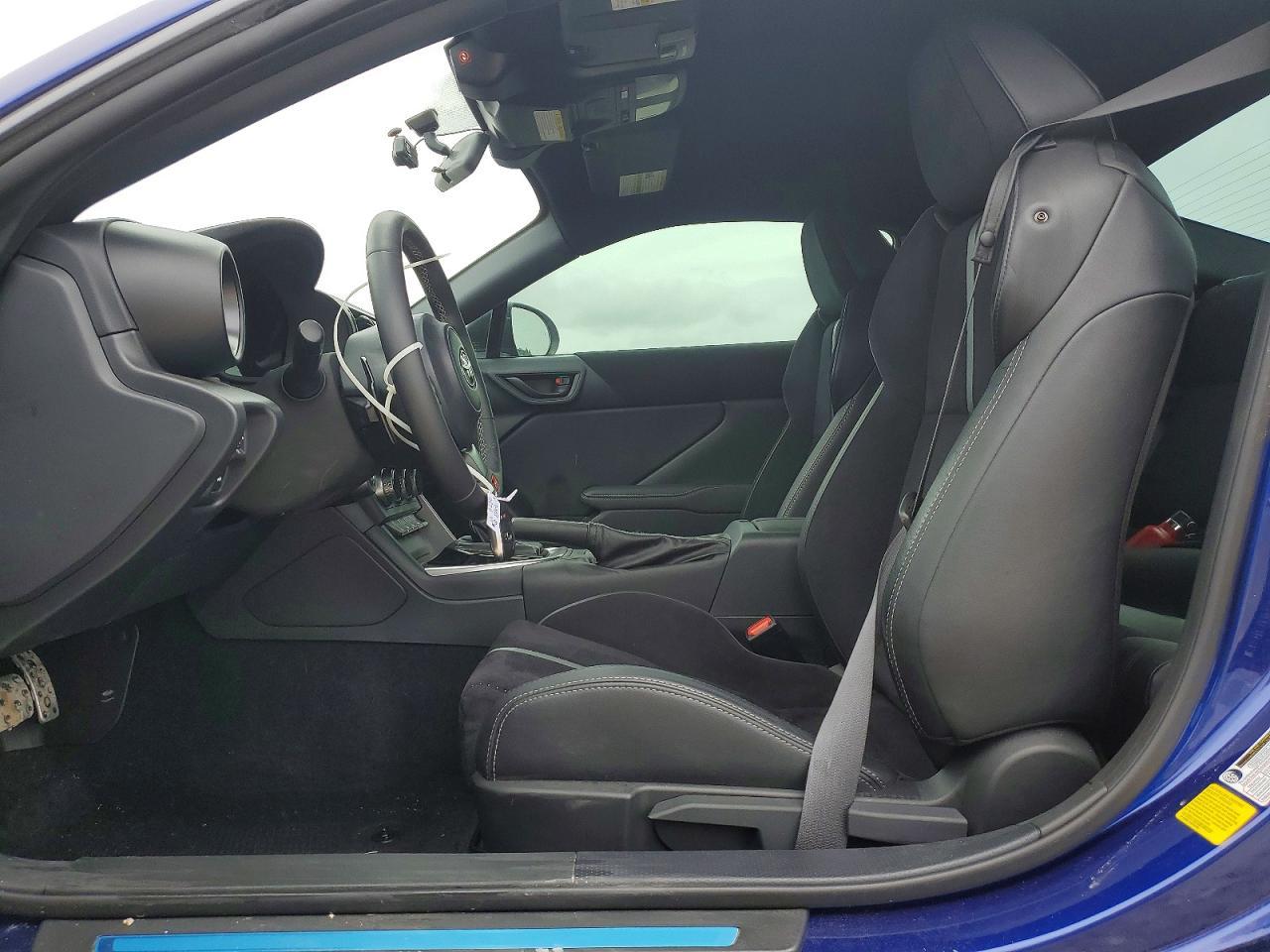 2025 Toyota Gr 86 Premium - Фото 7