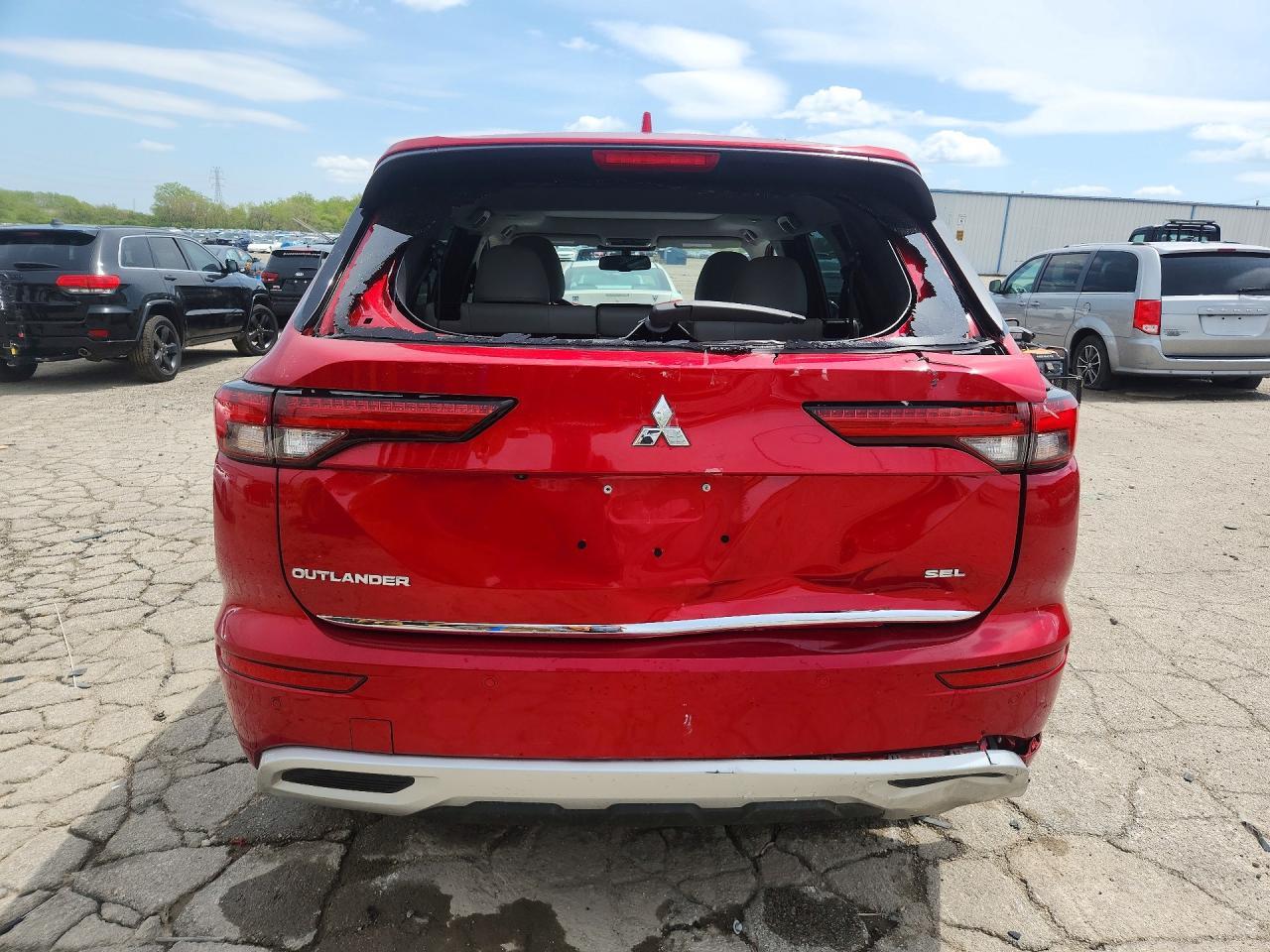 2023 Mitsubishi Outlander Sel - Image 6