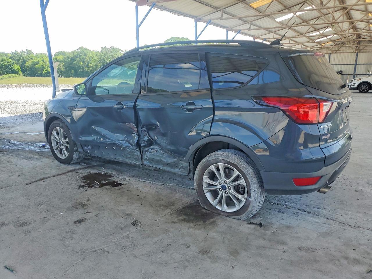 2019 Ford Escape Se - Image 2