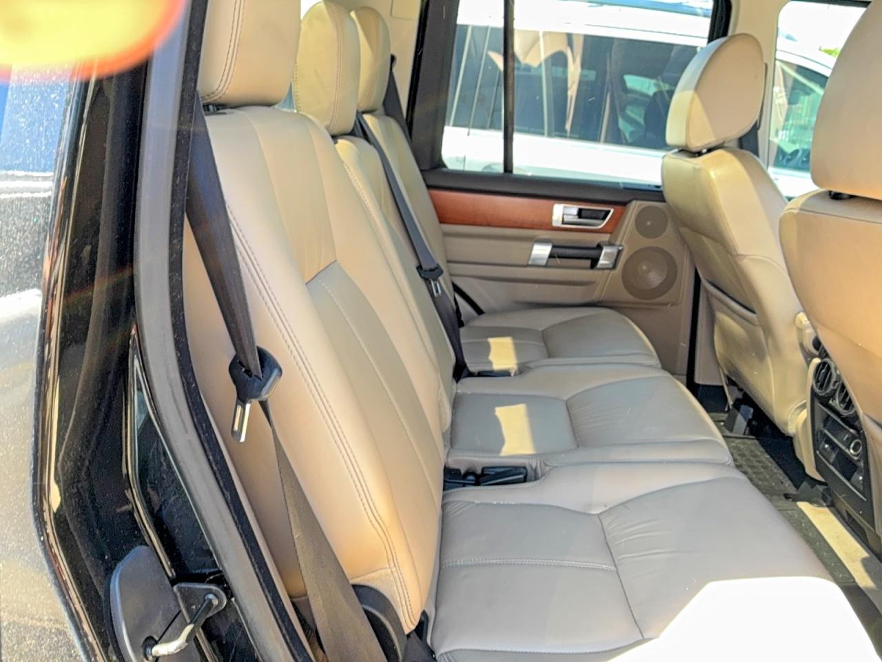 2011 Land Rover Lr4 Hse Luxury - Image 6
