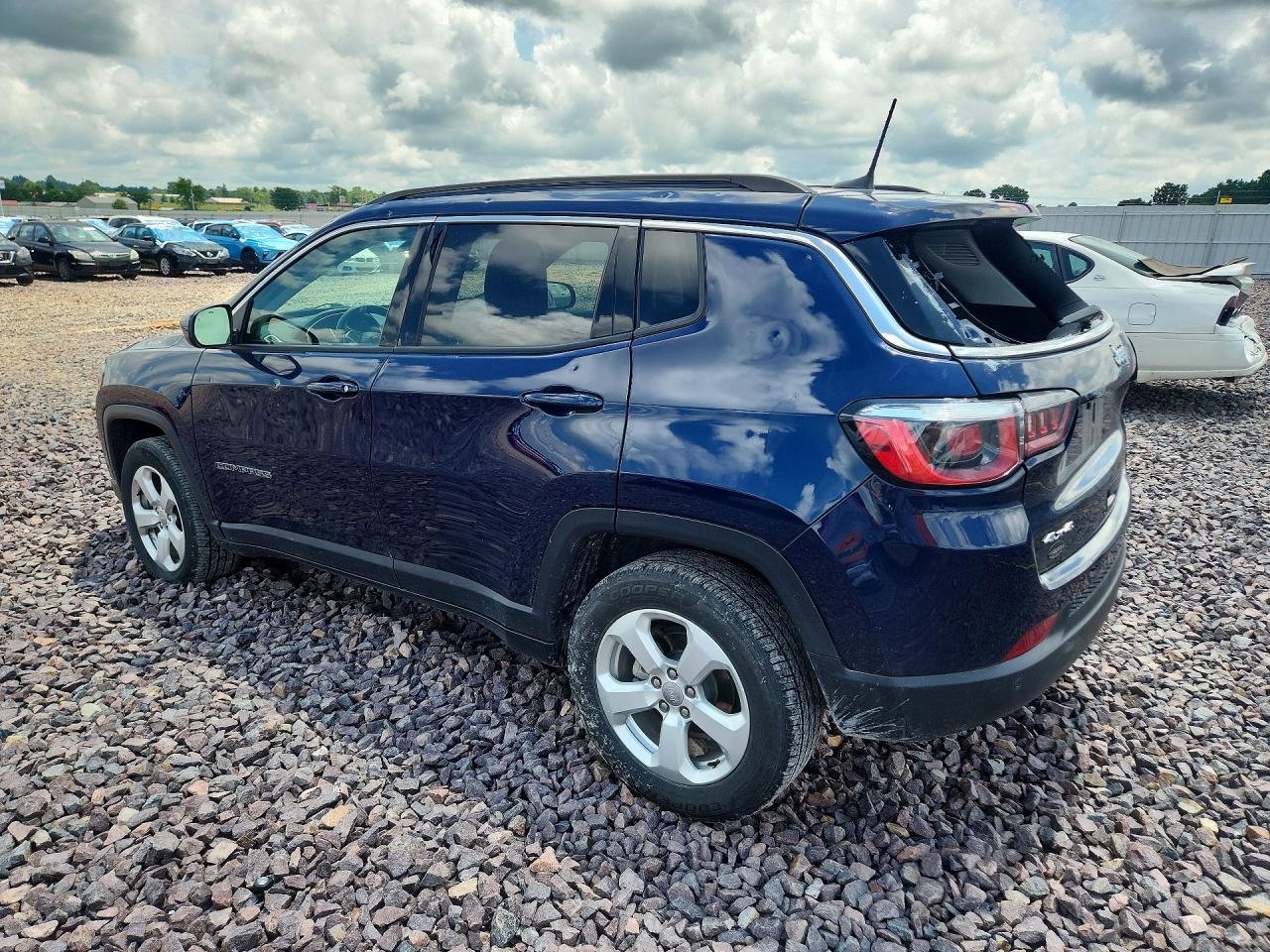 2019 Jeep Compass Latitude - Фото 2