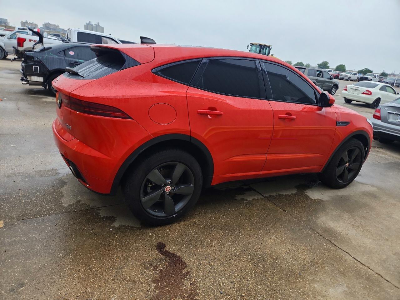 2020 Jaguar E-Pace Checkered Flag - Фото 3